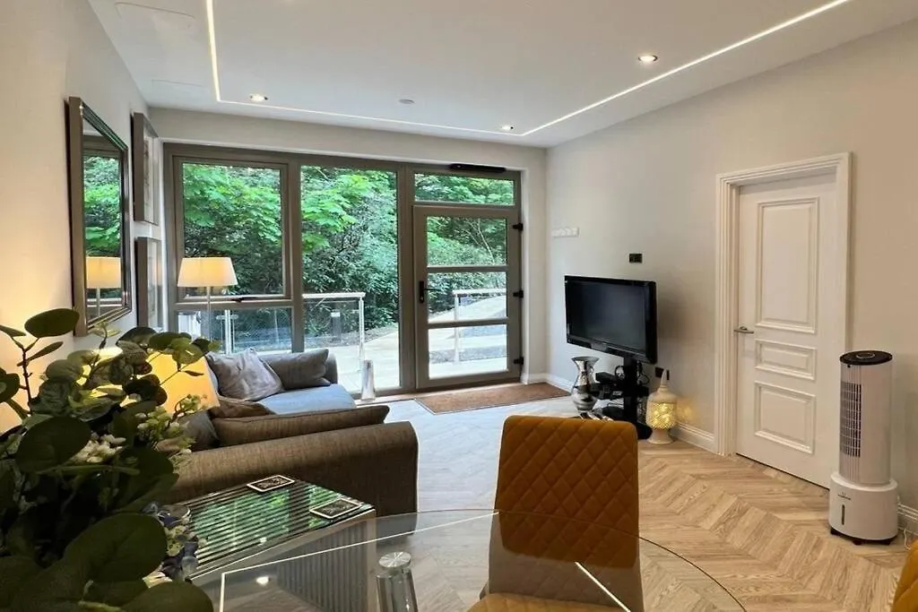 Apartment Nature'S Retreat: 1B Home Christchurch, Dorset Christchurch  United Kingdom